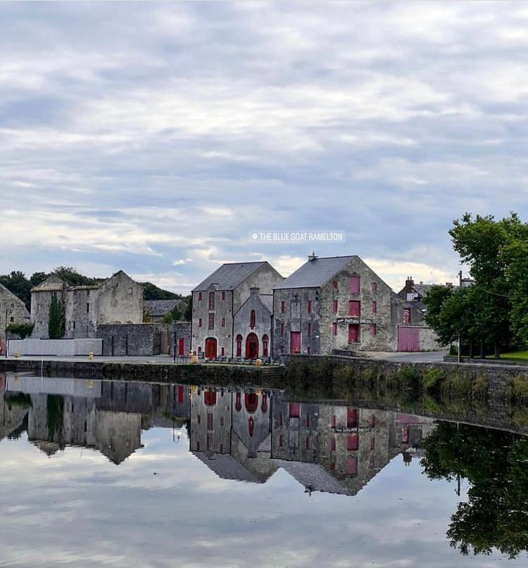 Riverfront Apartments At The Blue Goat Ramelton Kültér fotó